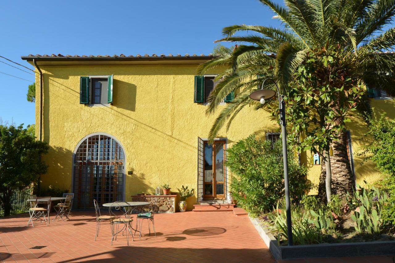 Agriturismo Podere Rondinaio Lamporecchio Exterior photo