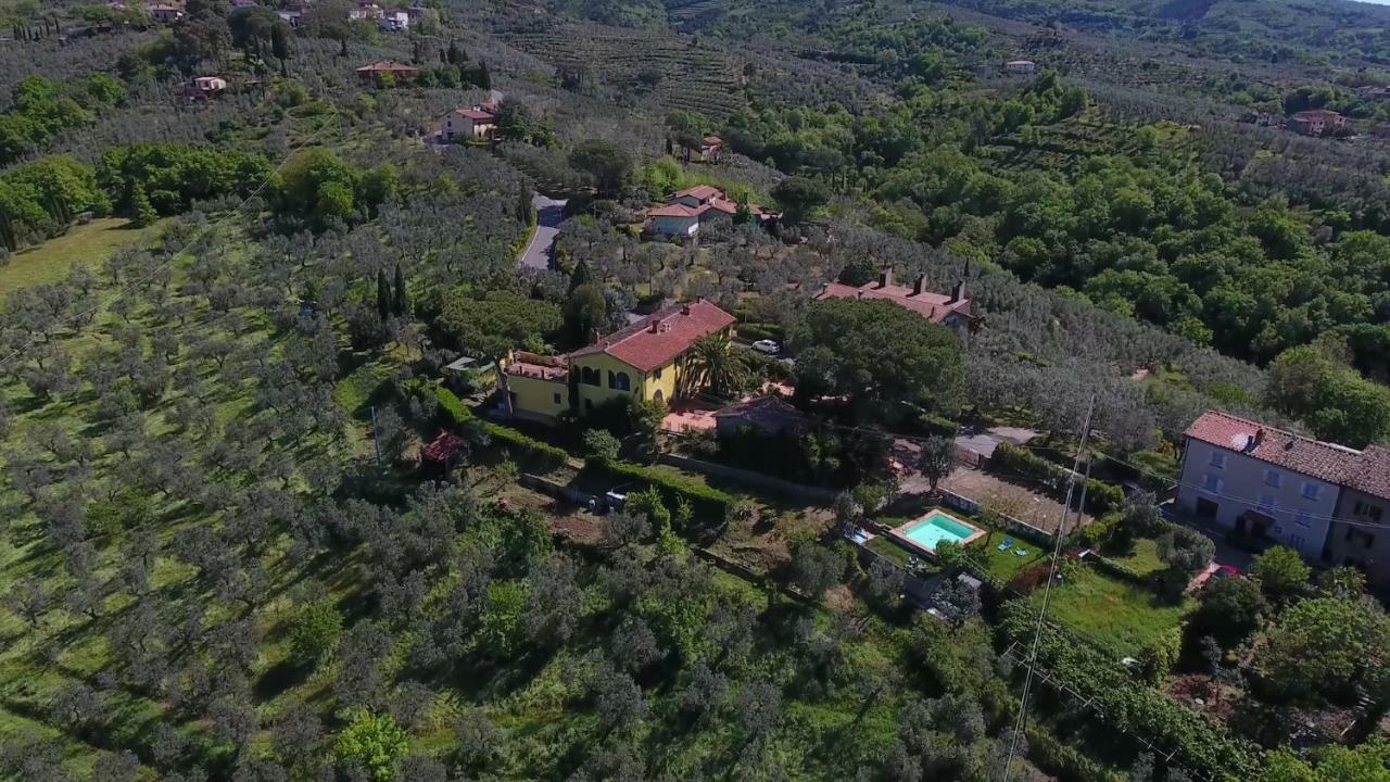 Agriturismo Podere Rondinaio Lamporecchio Exterior photo